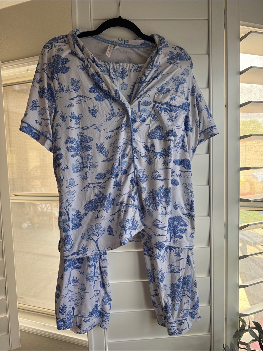 Blue Toile Short-Sleeve Pajama Set